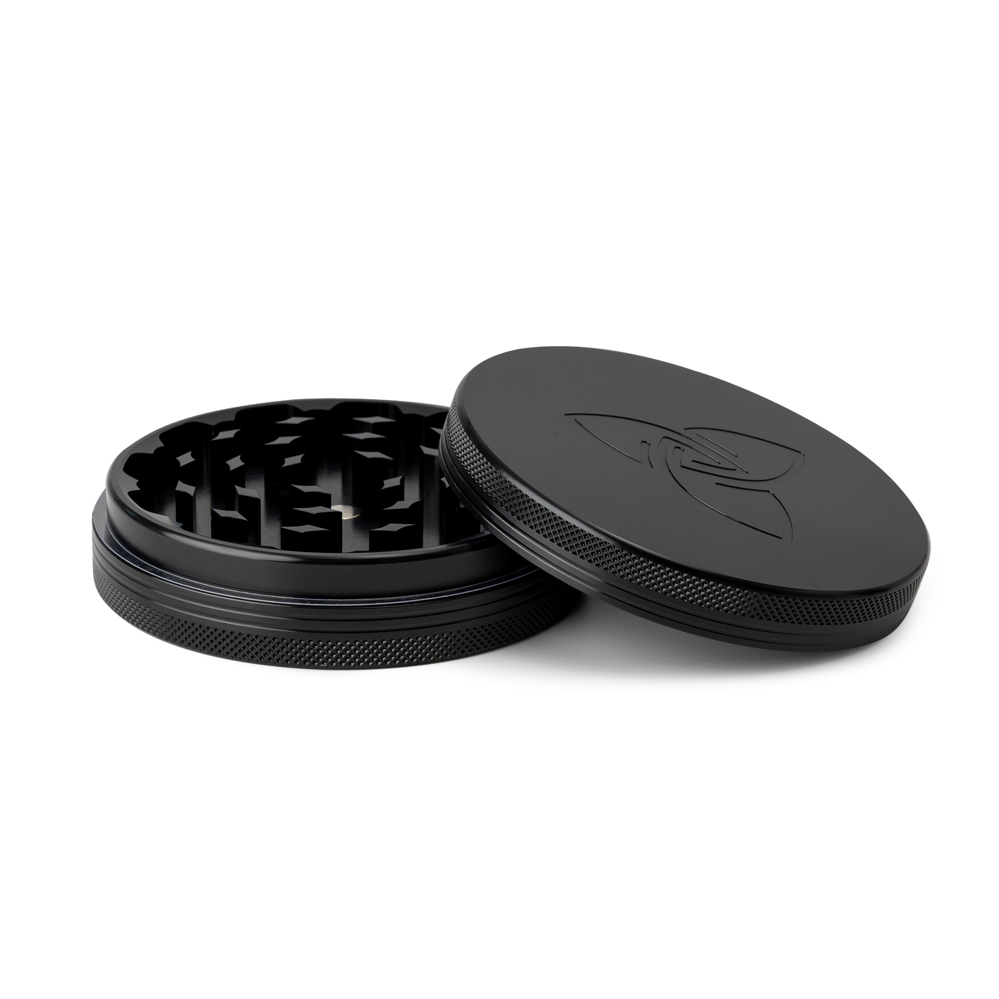 HIZEN Grinder 10cm Schwarz 2-teilig 01.jpg
